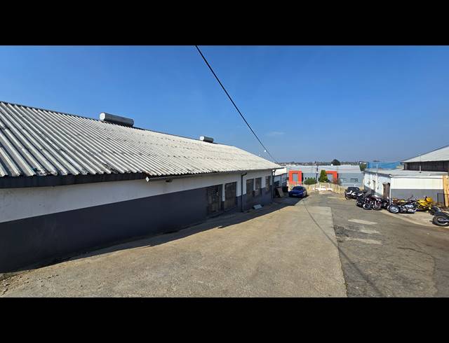 493M² WAREHOUSE TO LET IN SEBENZA